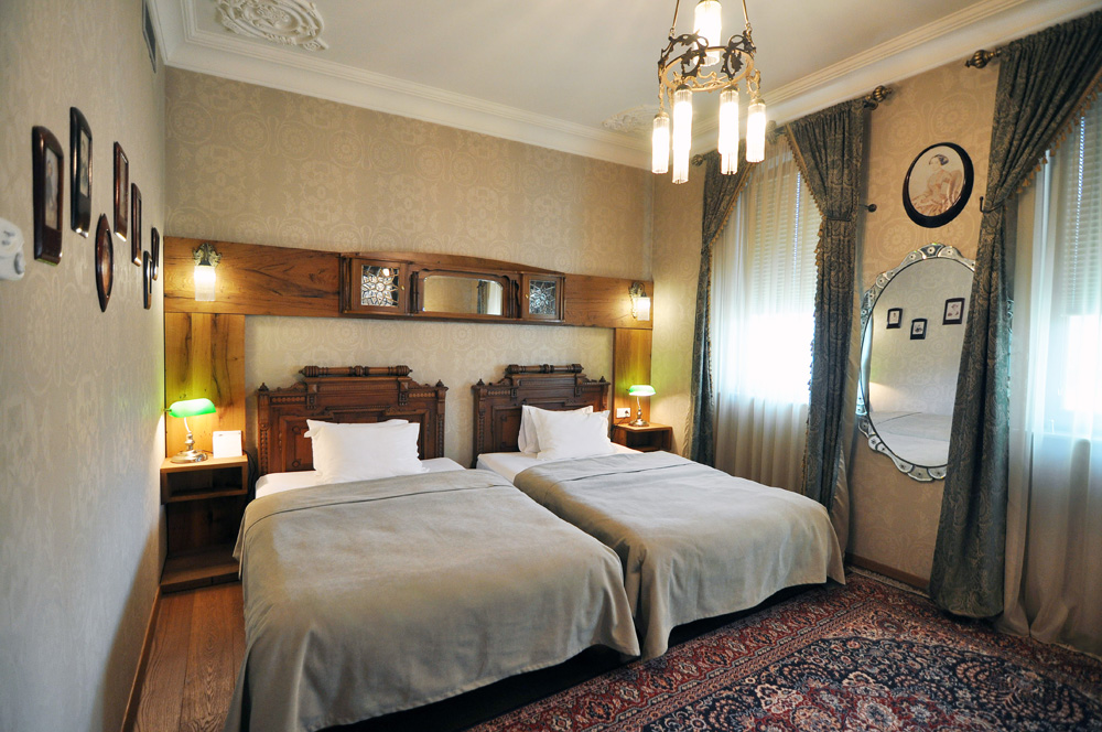 room 1
